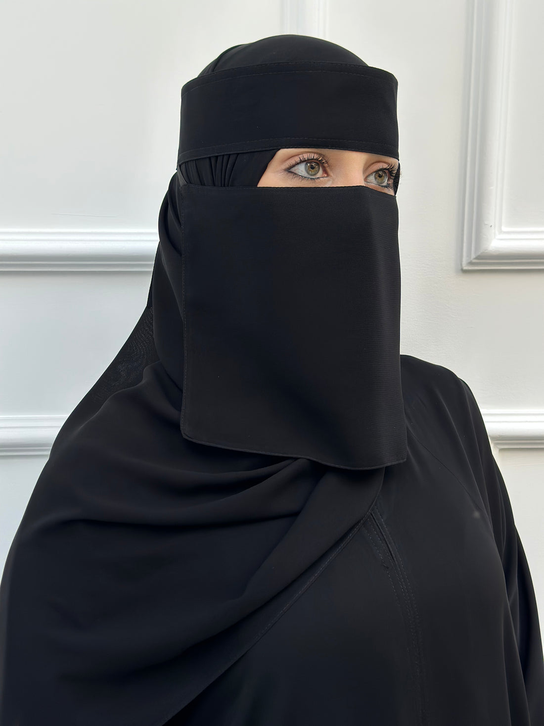 Niqab Boutique | نقاب، عبايات ومكملات الحجاب بأجود الخامات