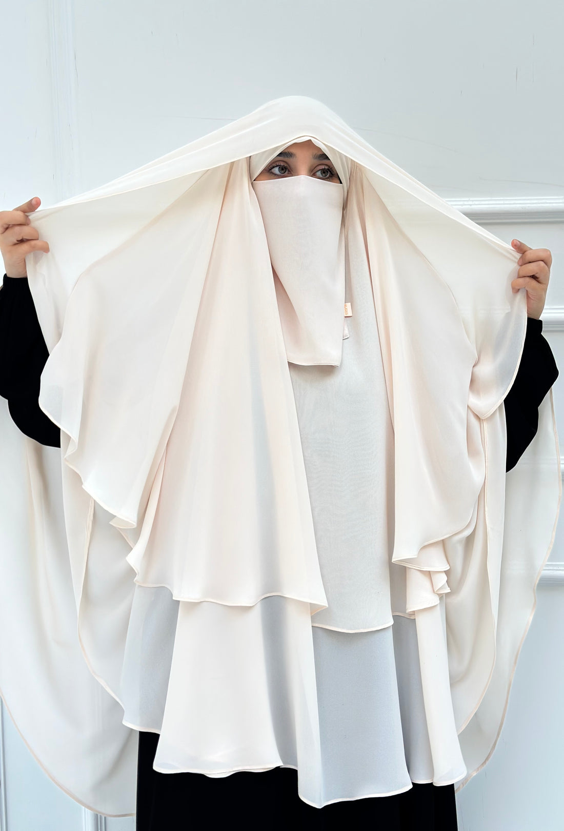 Indonesian hijab (creamy beige)